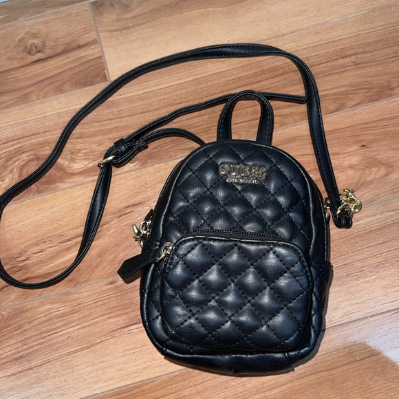 COPY - Mini guess satchel - Picture 3 of 7